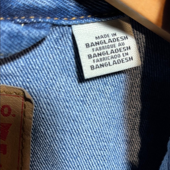 Levi's Men's Classic Blue Denim Jacket - Picture 4 of 6